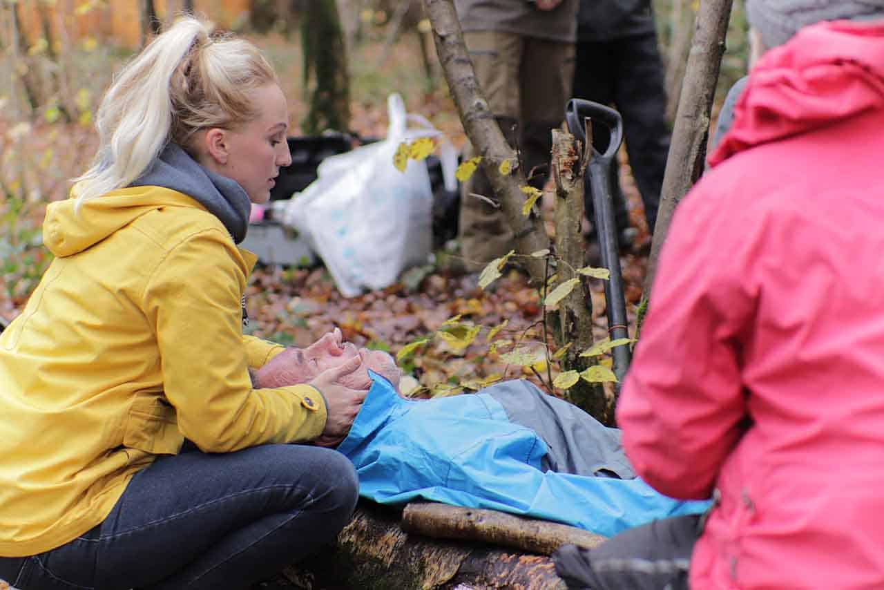 Outdoor First Aid Courses in Berkshire Life Saving Training